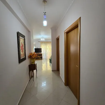 Palm-side Apartament *